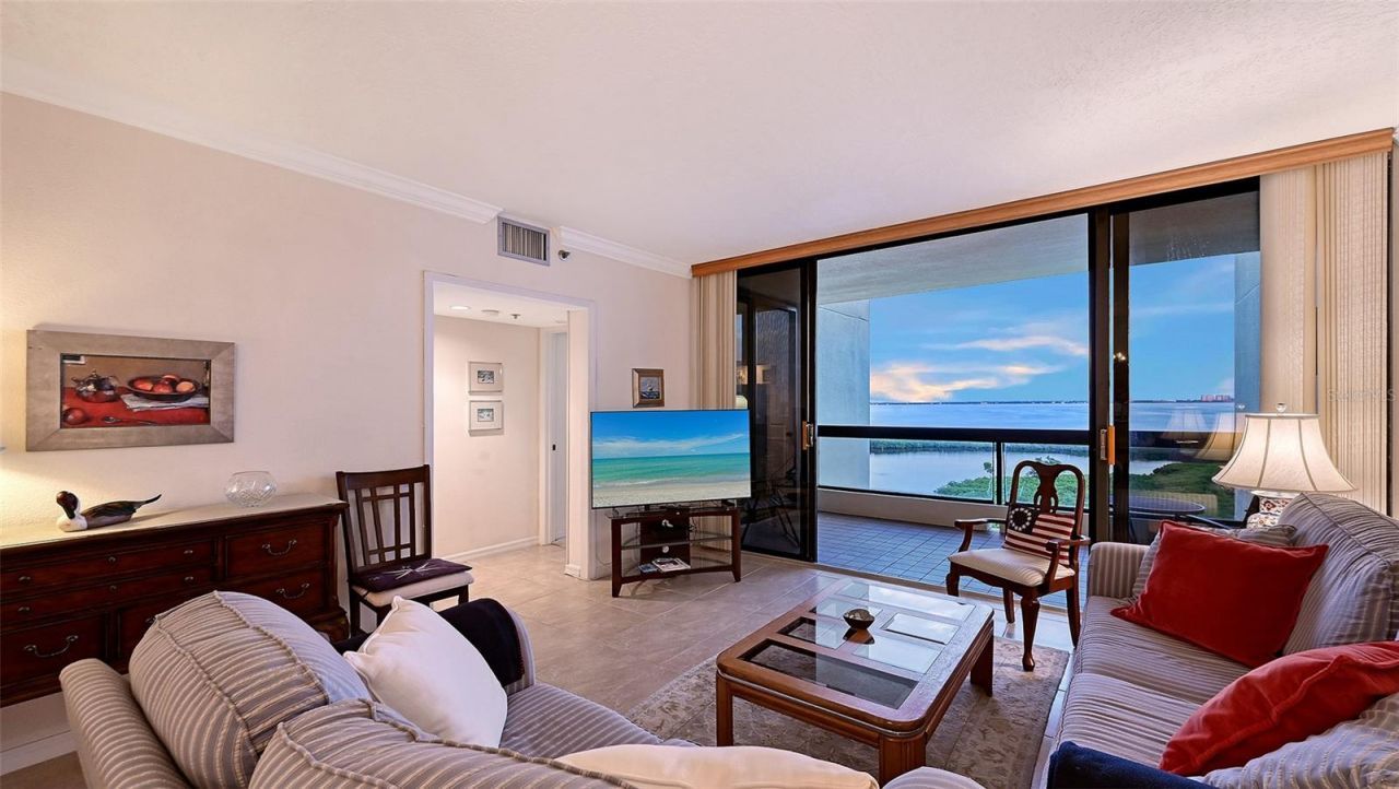 1932 Harbourside Drive, Unit 254, Longboat Key, FL 34228 Photo