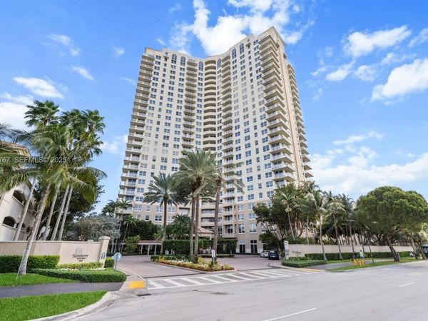 19501 W Country Club Dr, Unit 1710, Aventura, FL 33180