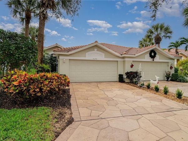 26394 Clarkston DR, BONITA SPRINGS, FL 34135