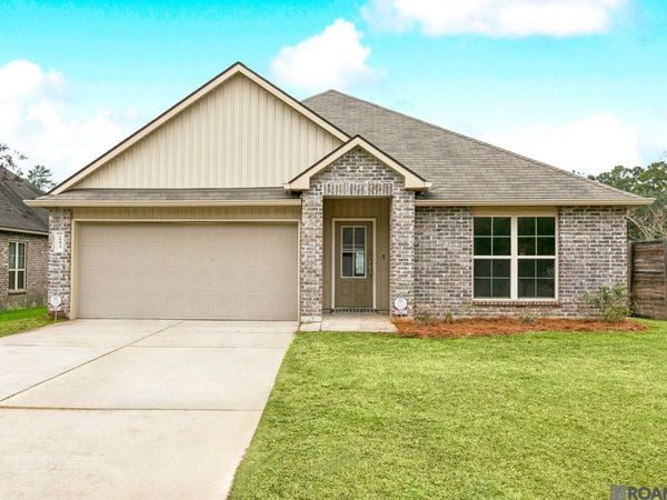 28473 Evangeline Ln, Albany, LA 70711