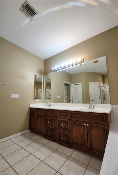 11082 Lakeland Cir, Fort Myers, FL 33913 Photo