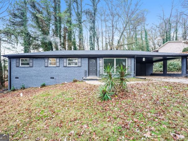 5726 Southwick Court SW, Atlanta, GA 30349