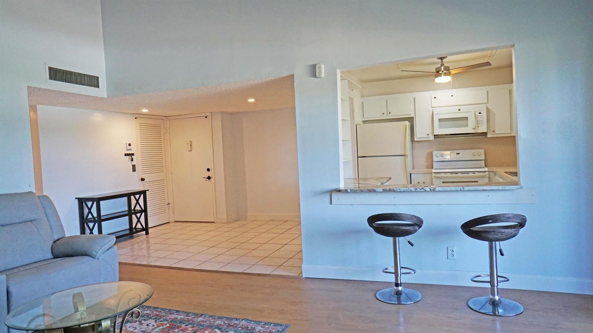 2601 Boundbrook Boulevard, Unit 206, Palm Springs, FL 33406 Photo