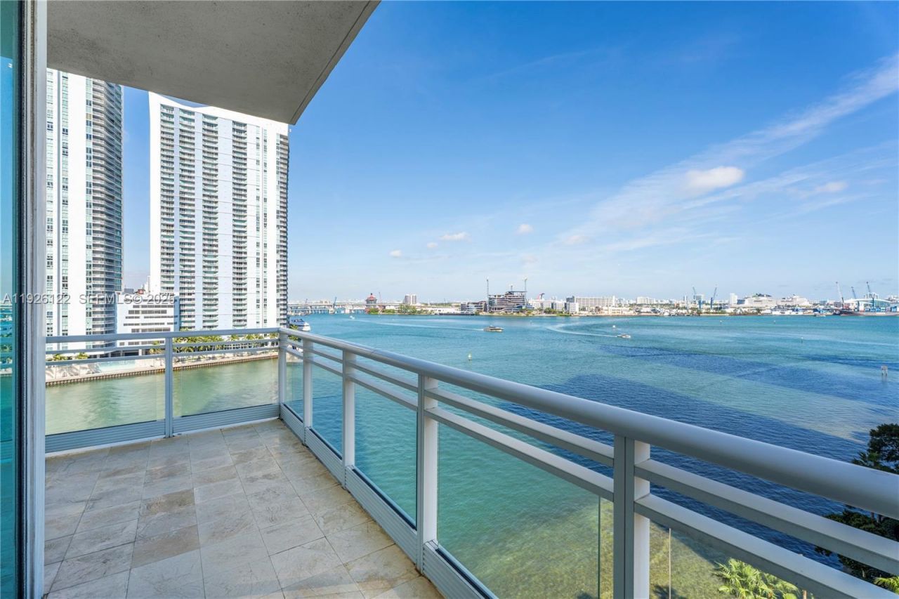 900 Brickell Key Blvd, Unit 803, Miami, FL 33131 Photo