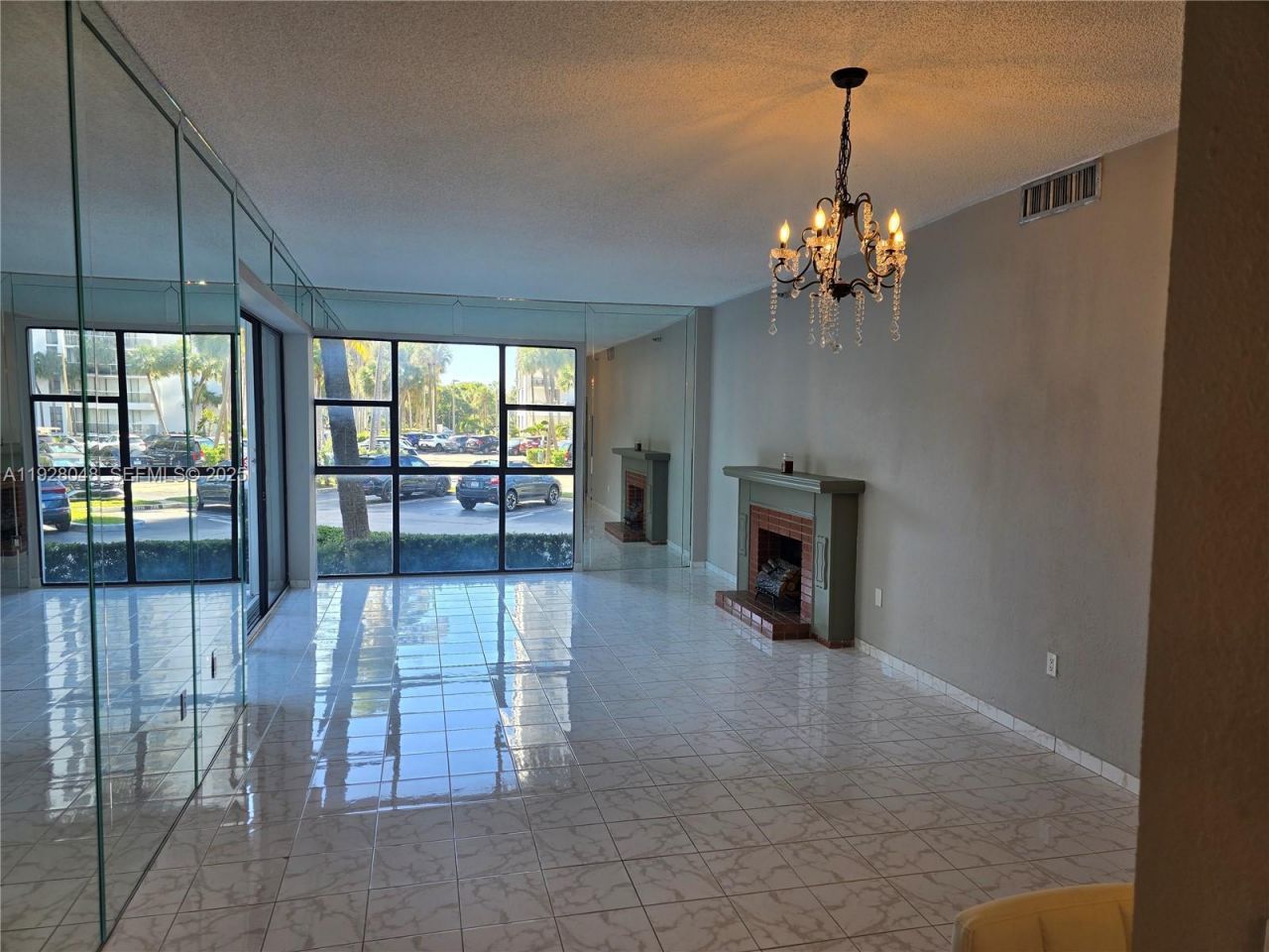 20505 E Country Club Dr, Unit 138, Aventura, FL 33180 Photo