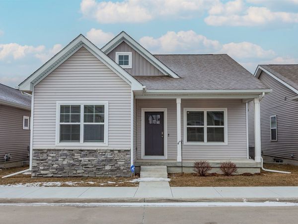 3028 NW Northwood Lane, Ankeny, IA 50023