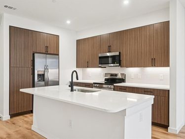 2016 S Ervay Street, Unit B1, Dallas, TX 75215