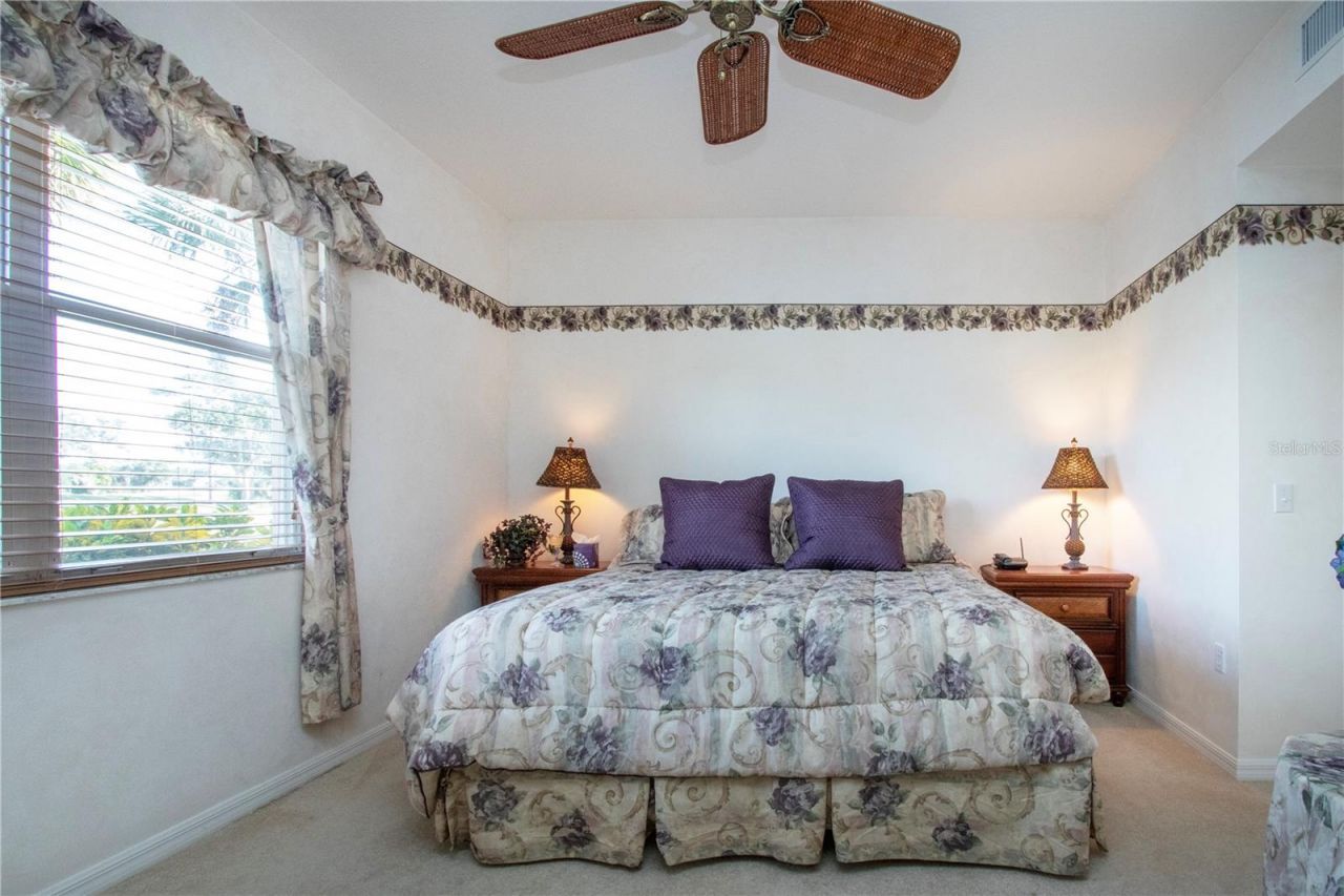 5300 Hyland Hills Avenue, Unit U2016, Sarasota, FL 34241 Photo