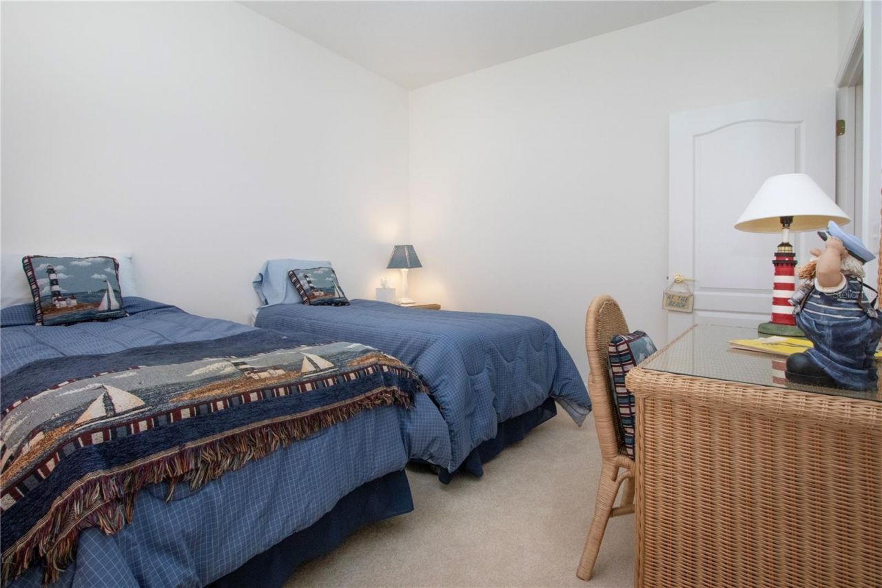 5300 Hyland Hills Avenue, Unit U2016, Sarasota, FL 34241 Photo