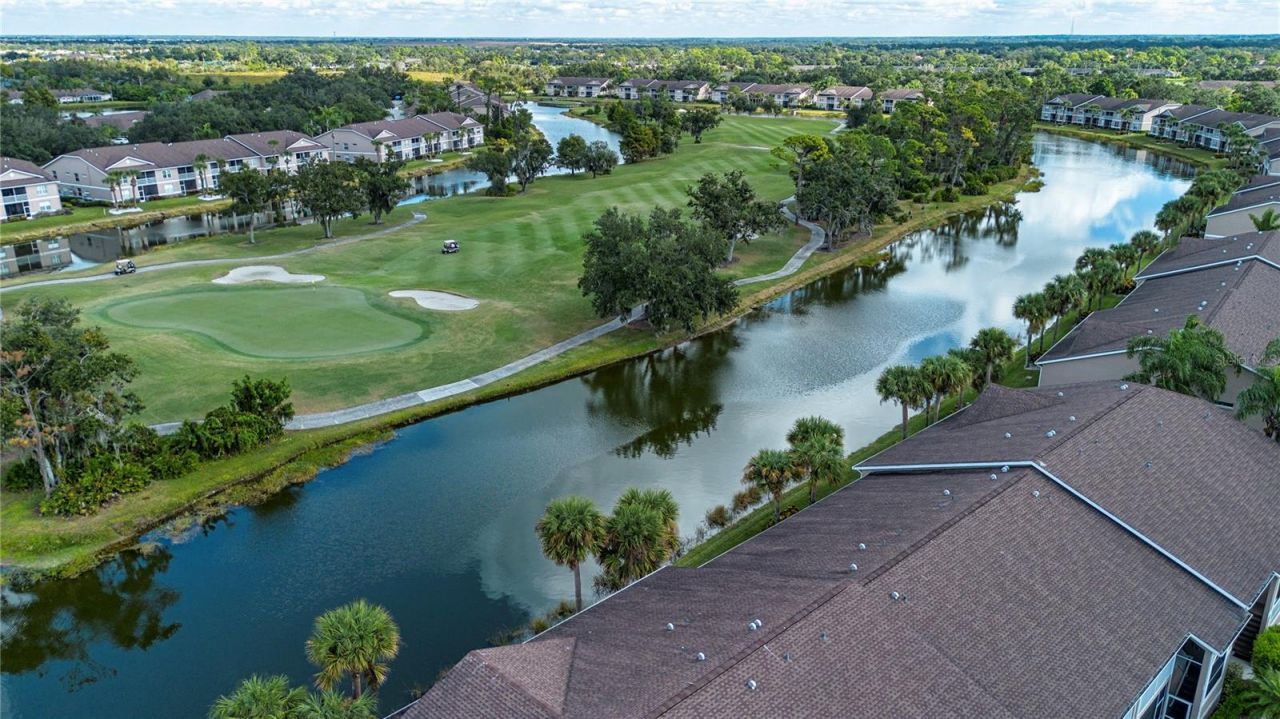 5300 Hyland Hills Avenue, Unit U2016, Sarasota, FL 34241 Photo