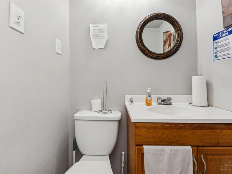 4711 Foley Road, Delhi Twp, OH 45238 Photo 8