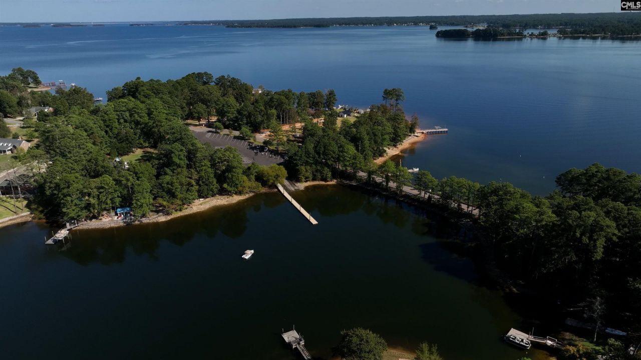 559 Marcus Way Photo 24