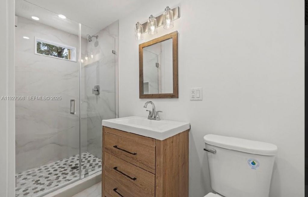 5855 SW 62nd St, Unit 1, Miami, FL 33143 Photo