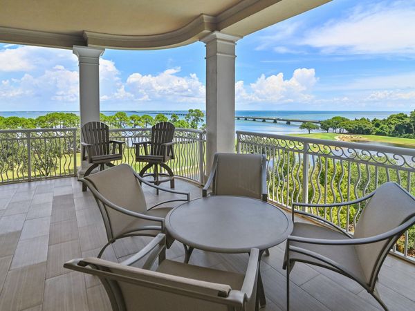 404 Kelly Plantation Drive, Unit 605, Destin, FL 32541