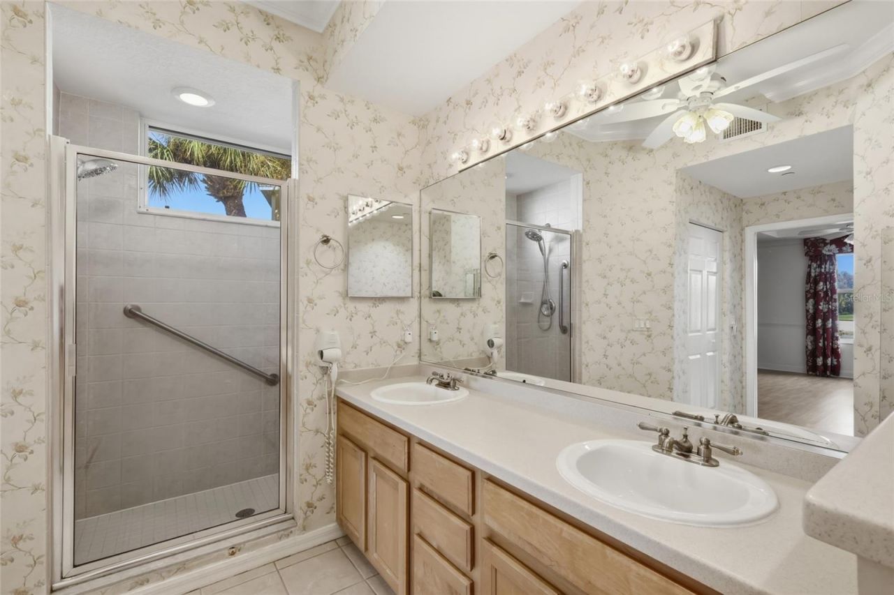 8422 Wethersfield Run, Unit 104, Lakewood Ranch, FL 34202 Photo