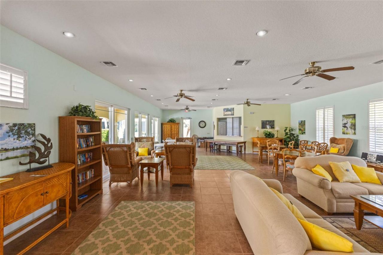 8422 Wethersfield Run, Unit 104, Lakewood Ranch, FL 34202 Photo