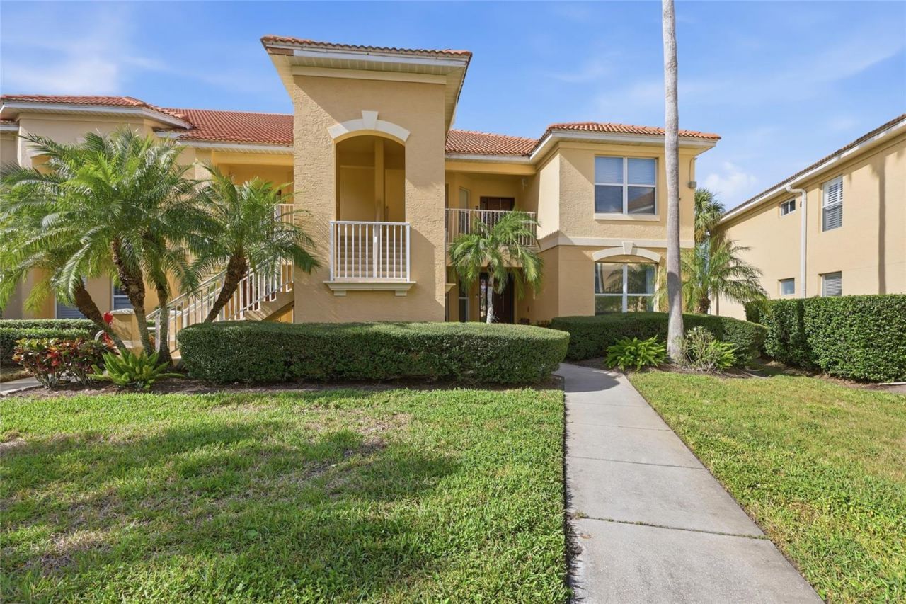 8422 Wethersfield Run, Unit 104, Lakewood Ranch, FL 34202 Photo