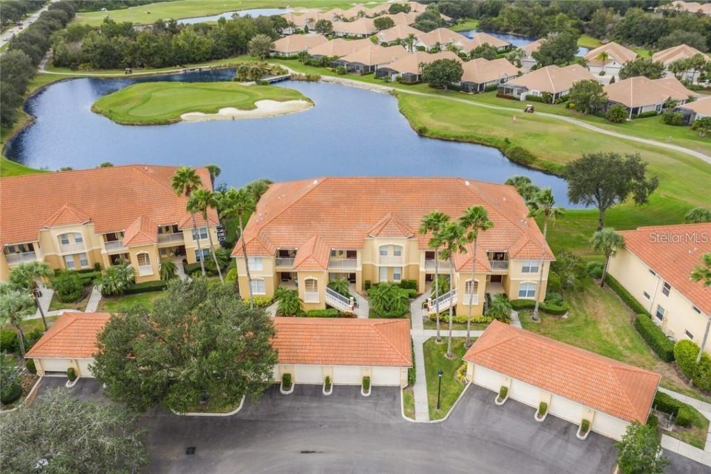 8422 Wethersfield Run, Unit 104, Lakewood Ranch, FL 34202 Photo