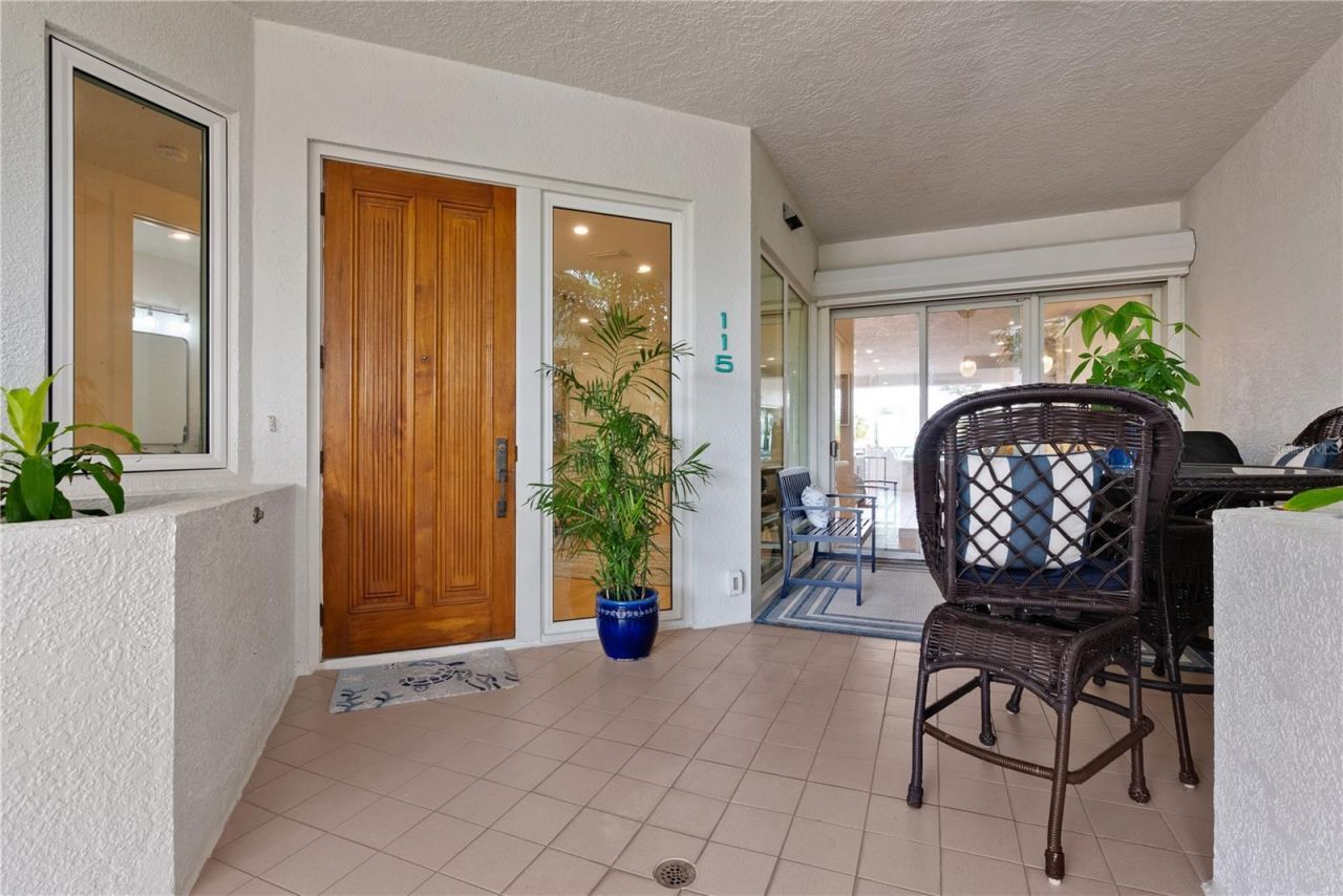 340 Gulf Of Mexico Drive, Unit 115, Longboat Key, FL 34228 Photo