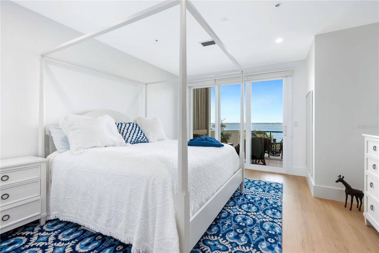 340 Gulf Of Mexico Drive, Unit 115, Longboat Key, FL 34228 Photo