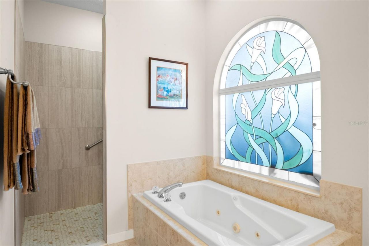 3045 Crest Drive, Clearwater, FL 33759 Photo