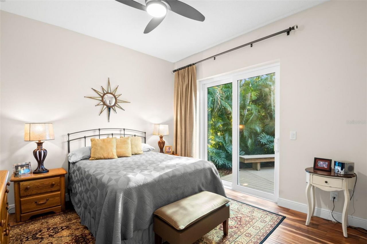 3045 Crest Drive, Clearwater, FL 33759 Photo