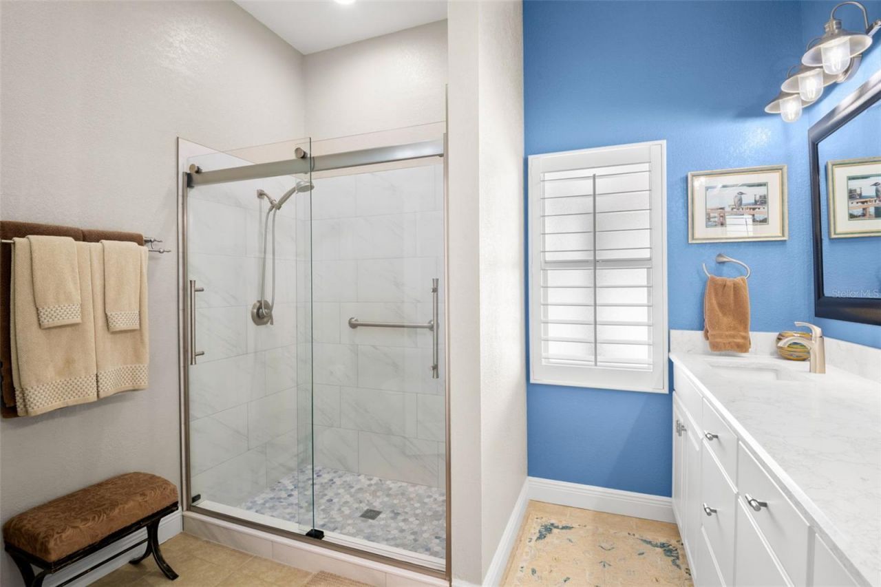 3045 Crest Drive, Clearwater, FL 33759 Photo