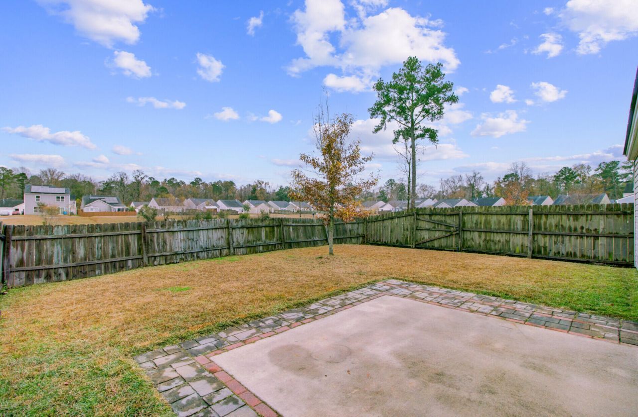 107 Brittondale Road Photo 27