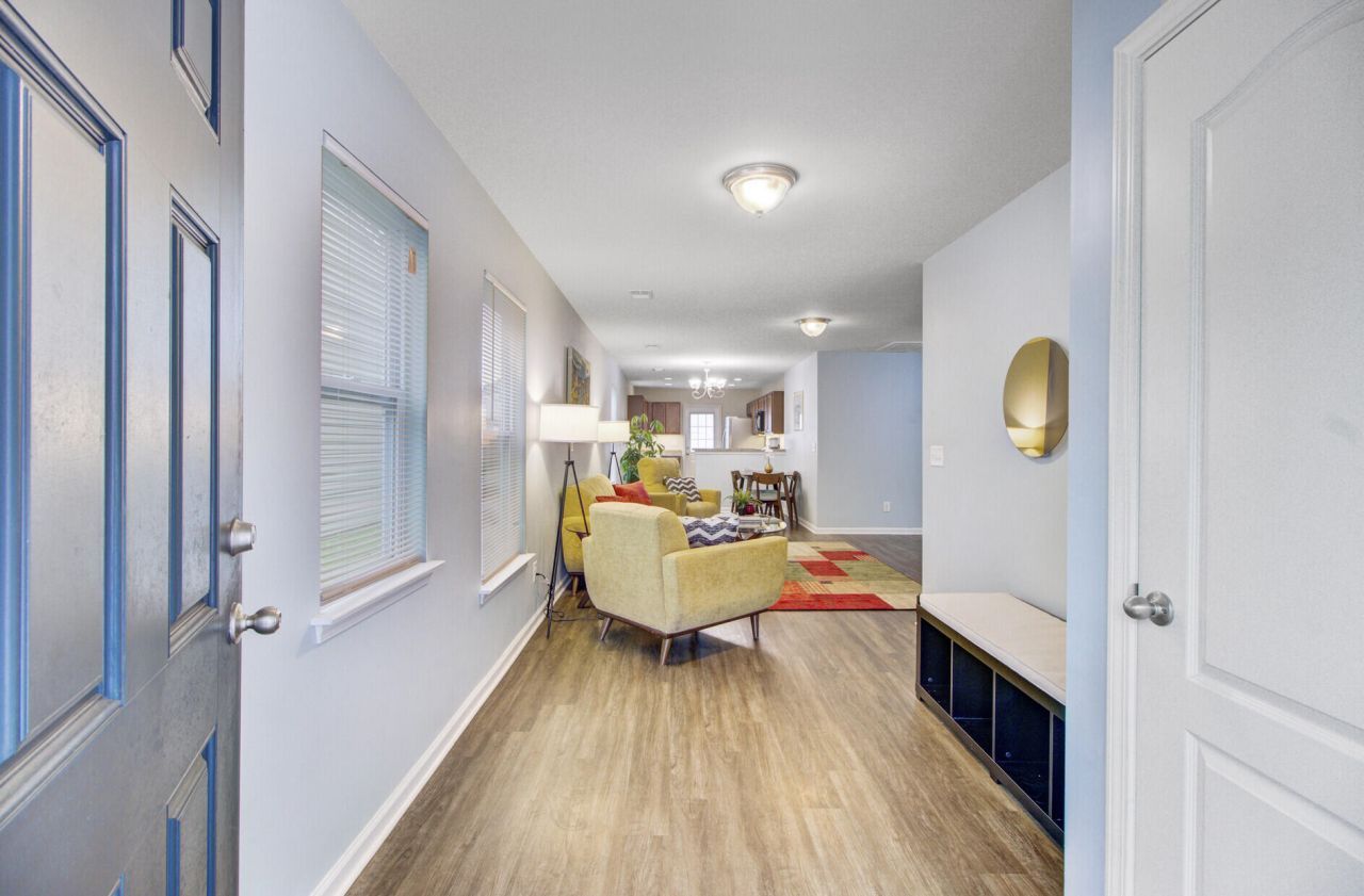 107 Brittondale Road Photo 3