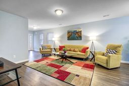 107 Brittondale Road photo 4