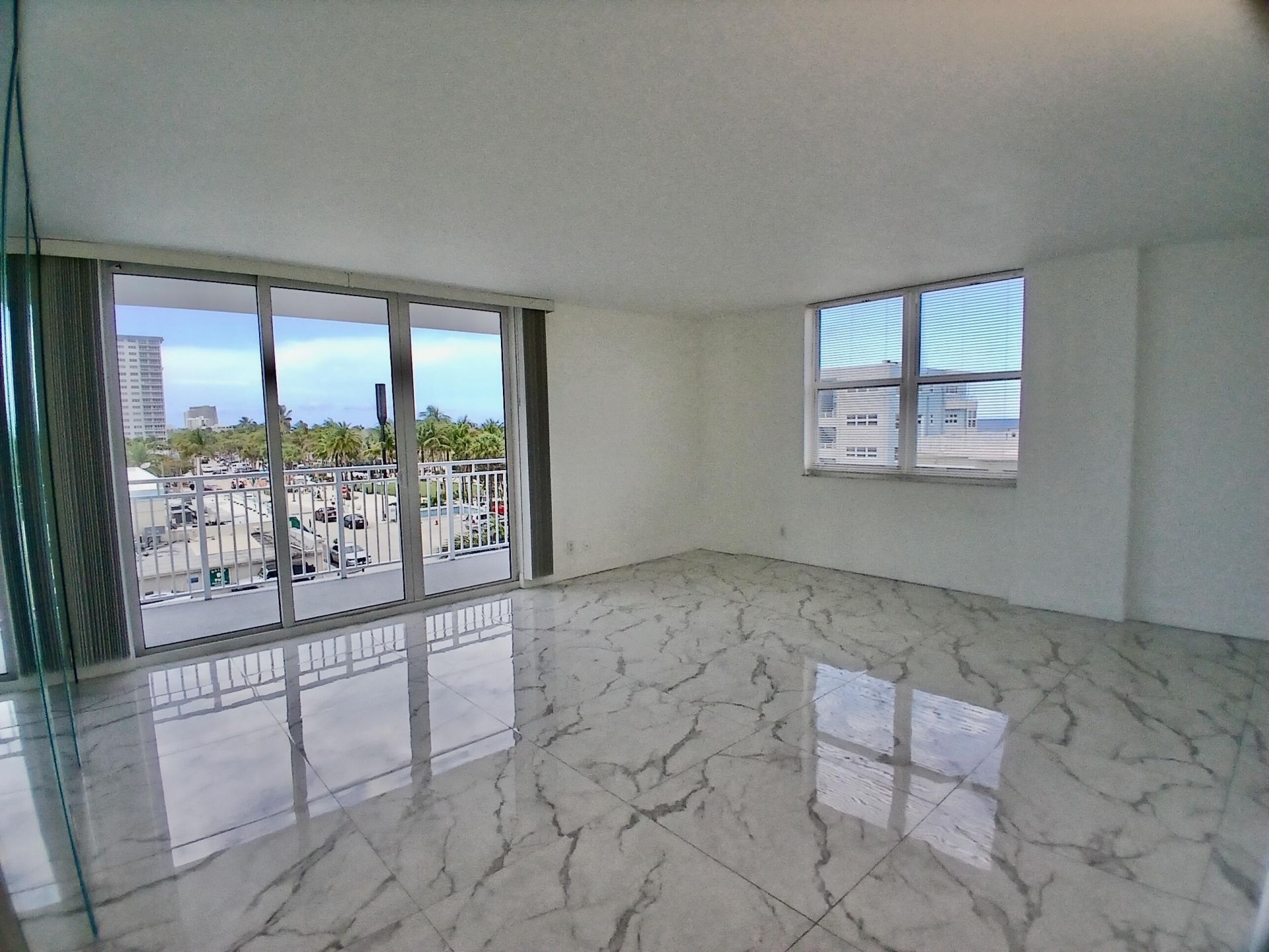 101 Briny Avenue, Unit 401, Pompano Beach, FL 33062 Photo