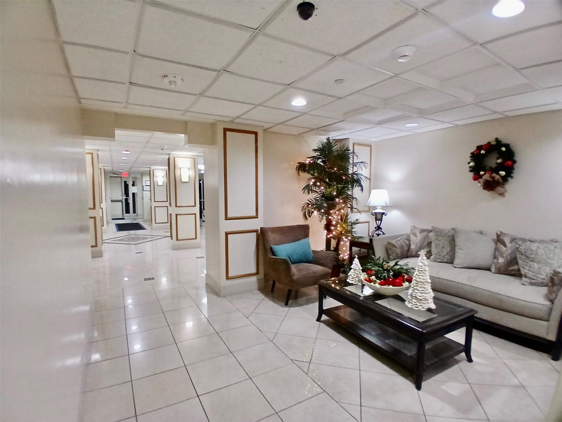 101 Briny Avenue, Unit 401, Pompano Beach, FL 33062 Photo