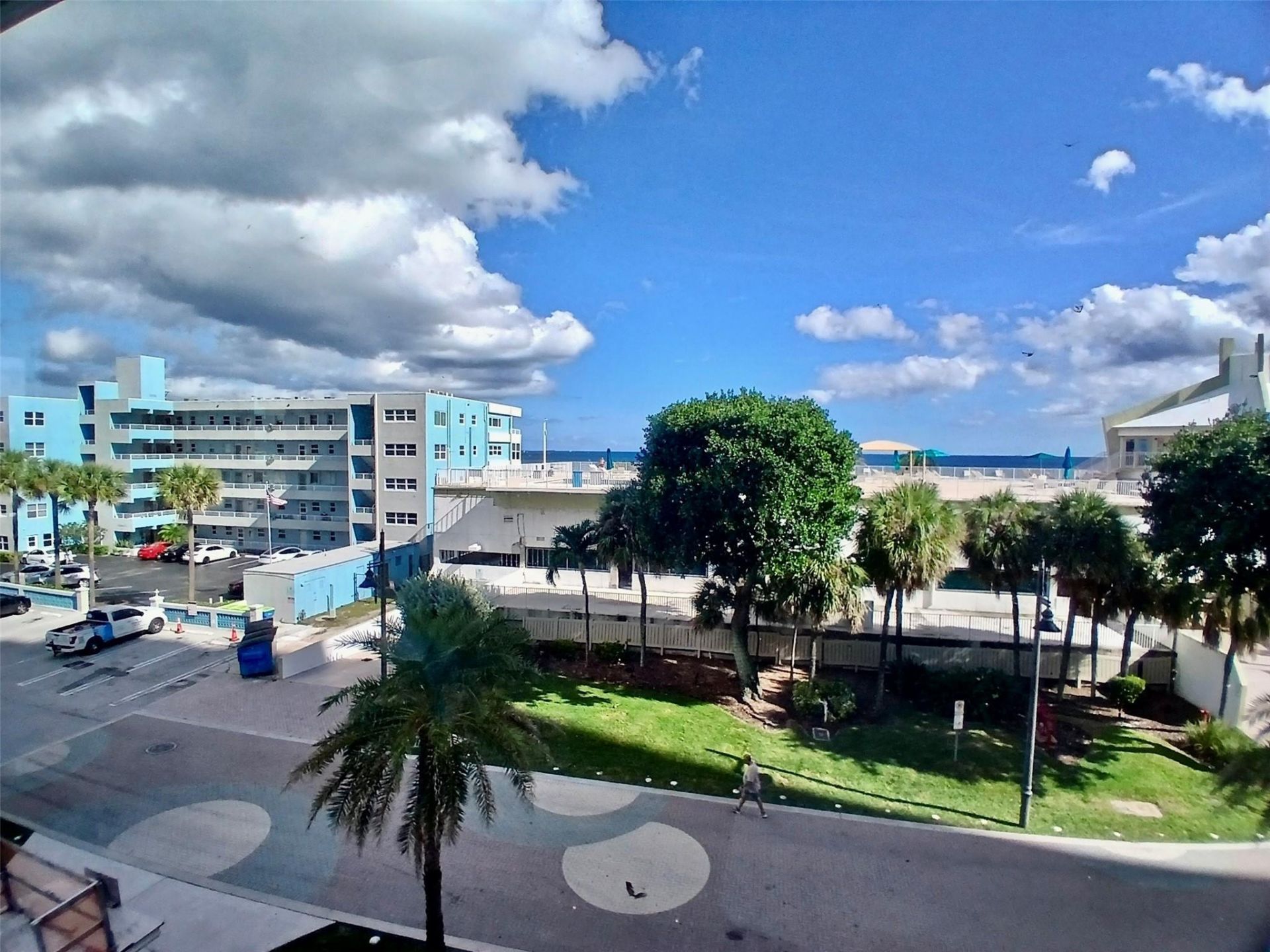 101 Briny Avenue, Unit 401, Pompano Beach, FL 33062 Photo