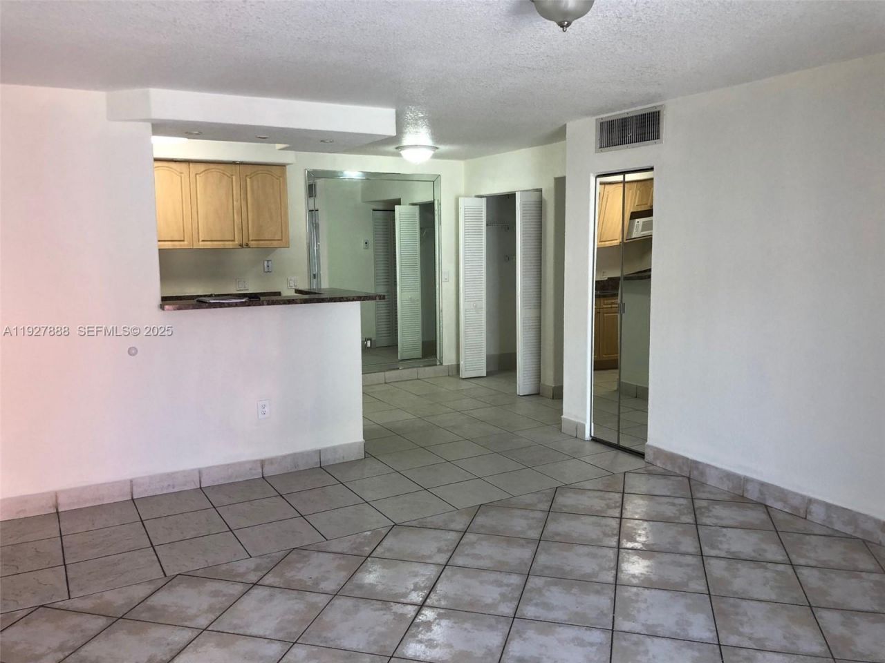 10744 N Kendall Dr, Unit M-16, Miami, FL 33176 Photo