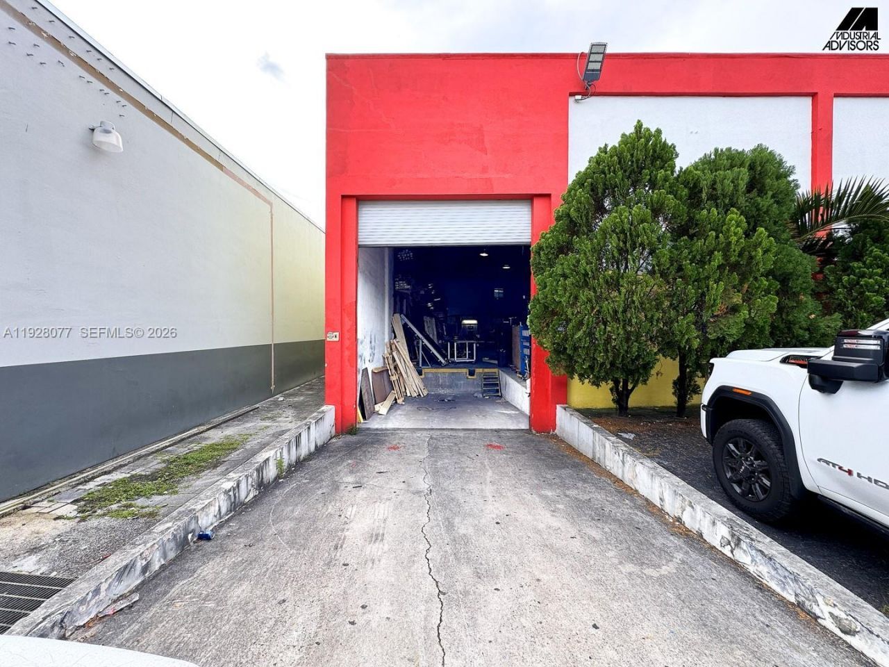 290 W 78th Rd, Hialeah, FL 33014 Photo