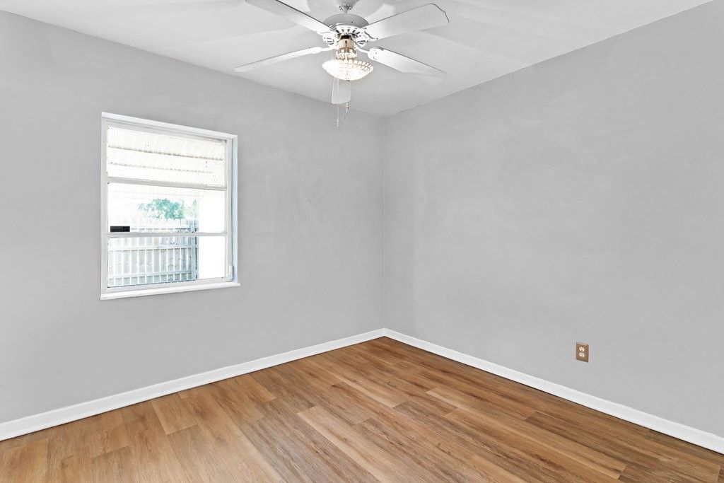 495 Easy Street, Sebastian, FL 32958 Photo