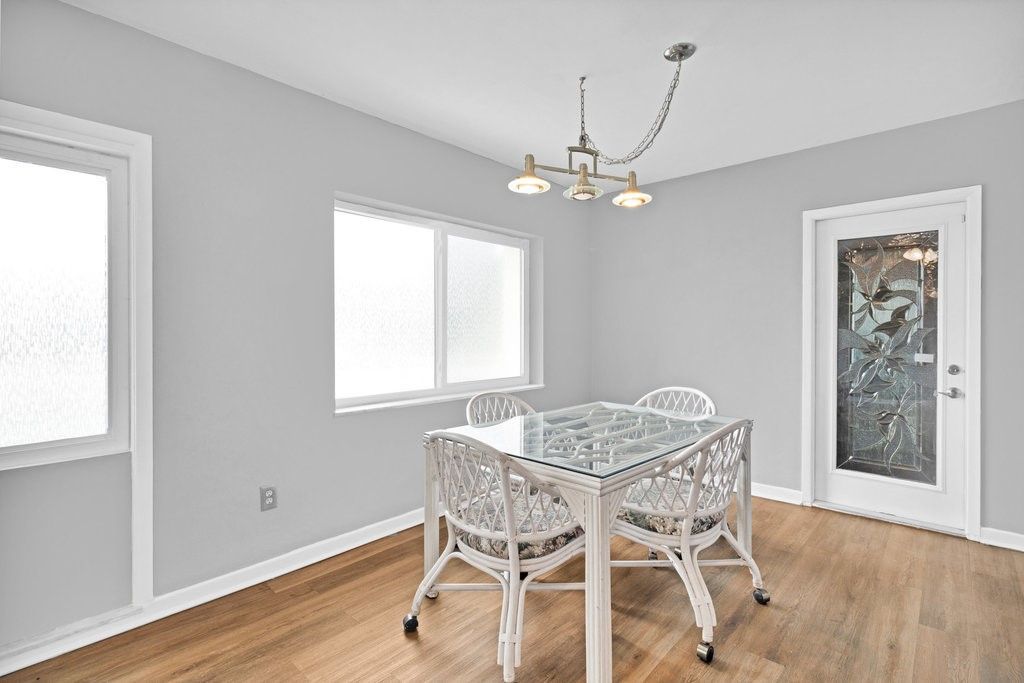 495 Easy Street, Sebastian, FL 32958 Photo