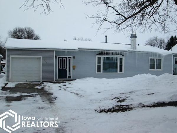 711 1St Street NE, Belmond, IA 50421