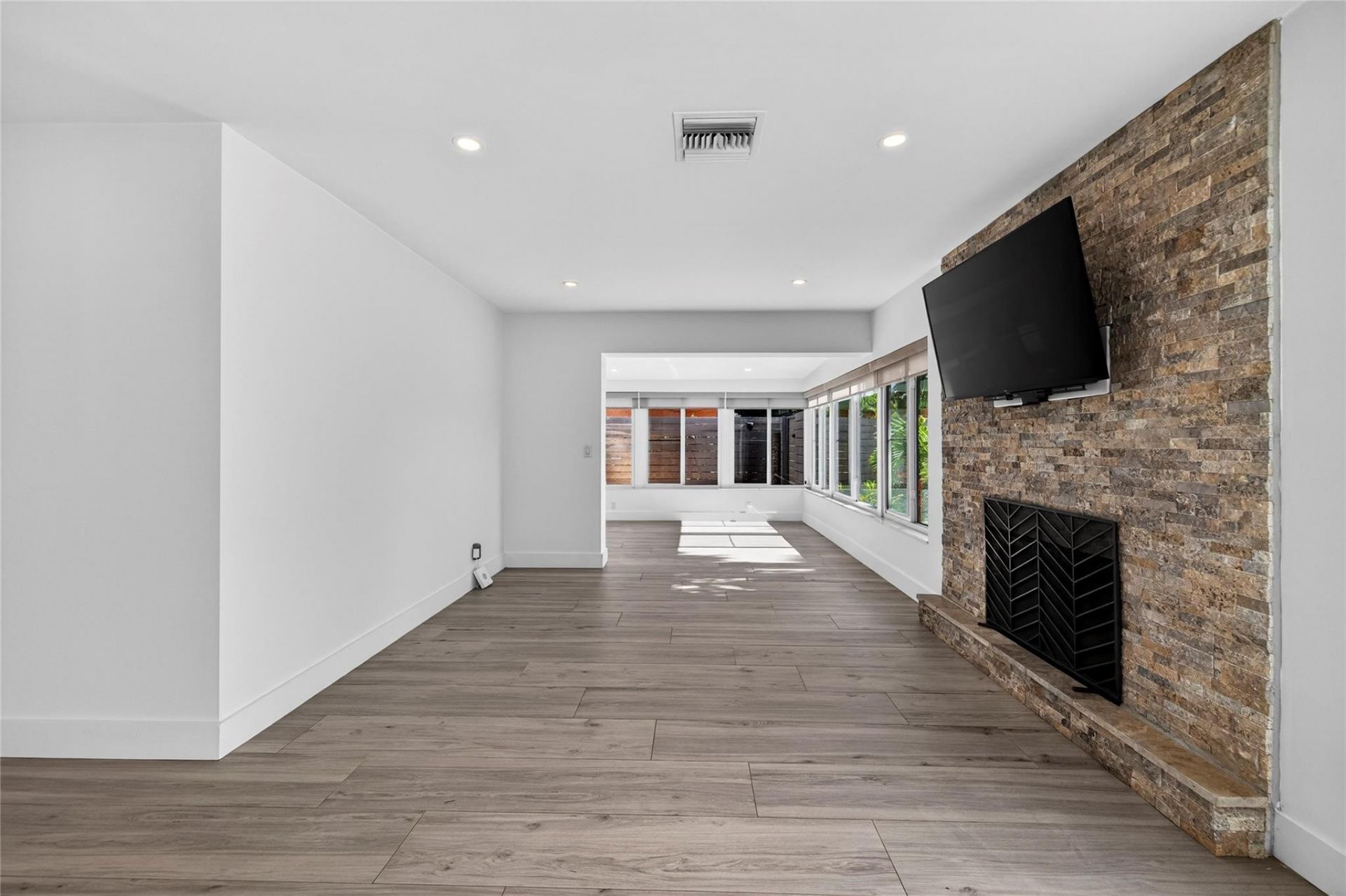 1763 NE 15th Street, Fort Lauderdale, FL 33304 Photo