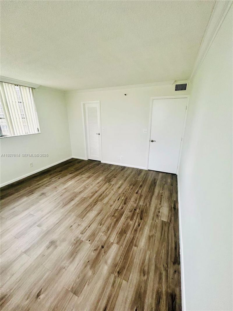 3100 W Rolling Hills Cir, Unit 310, Davie, FL 33328 Photo