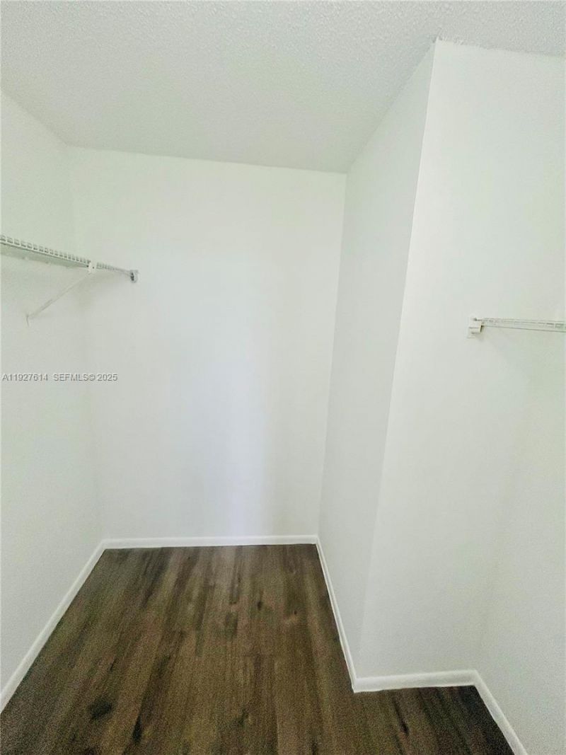 3100 W Rolling Hills Cir, Unit 310, Davie, FL 33328 Photo