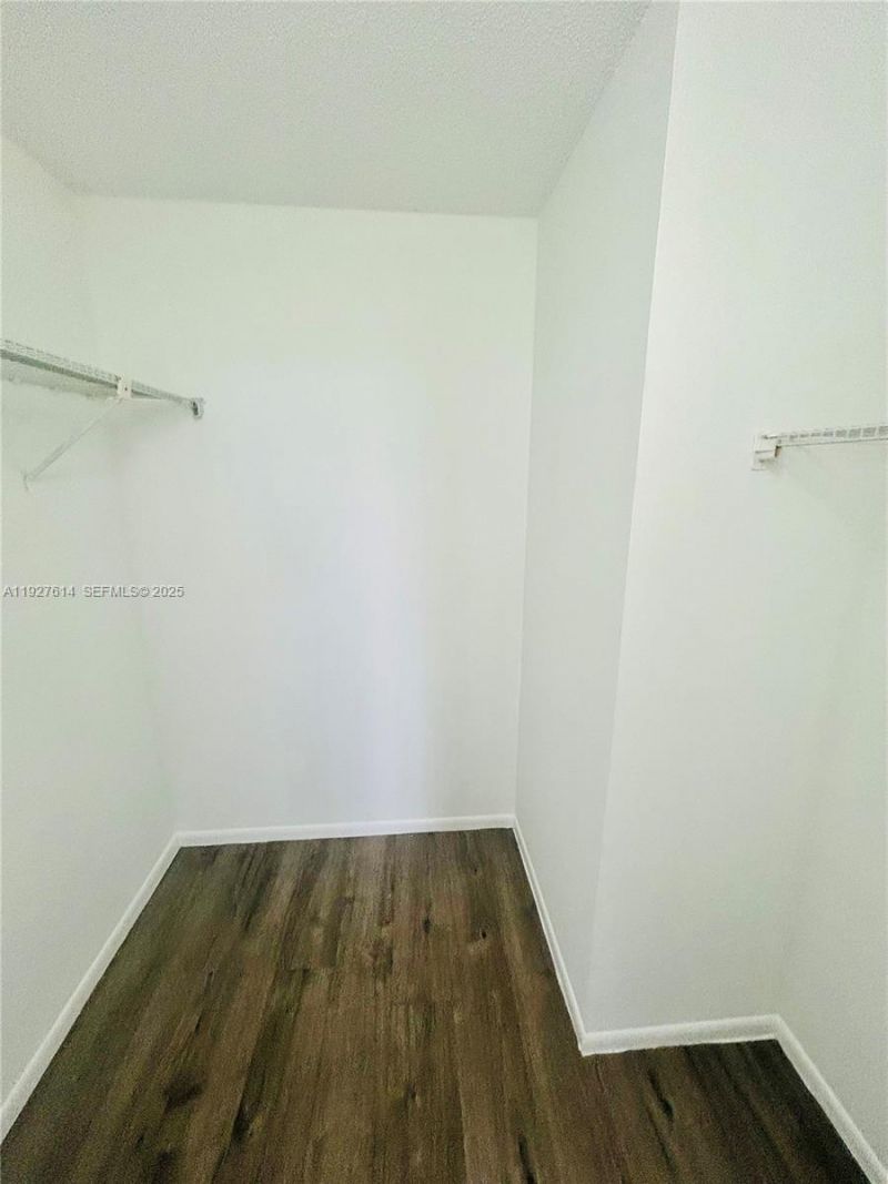 3100 W Rolling Hills Cir, Unit 310, Davie, FL 33328 Photo