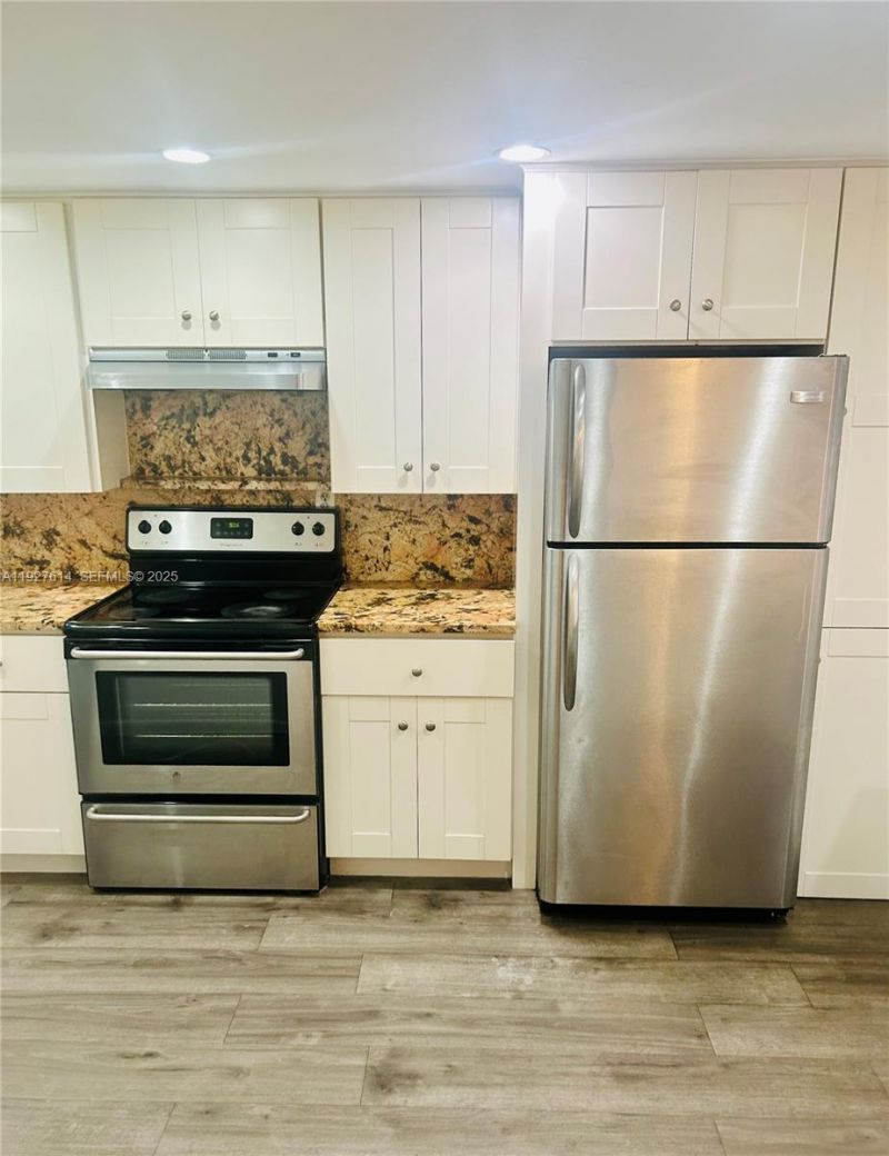 3100 W Rolling Hills Cir, Unit 310, Davie, FL 33328 Photo