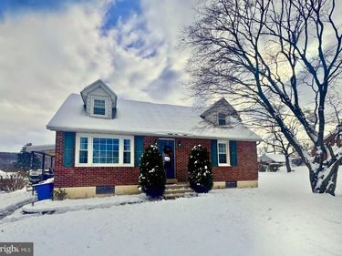 120 HARRISON STREET, EMMAUS, PA 18049