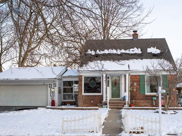 3201 Croissant Street, Dearborn, MI 48124