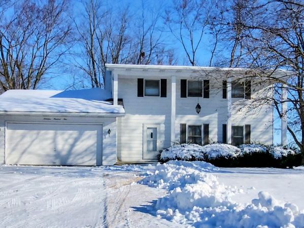 1901 South Court, Bryan, OH 43506