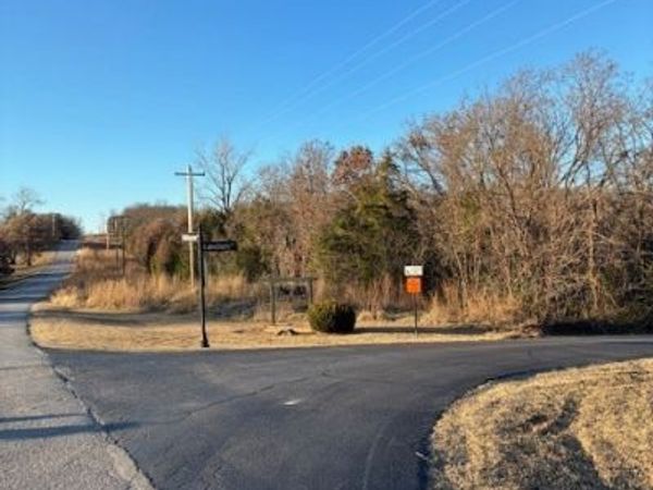 2808 W Oak Drive, Cleveland, OK 74020