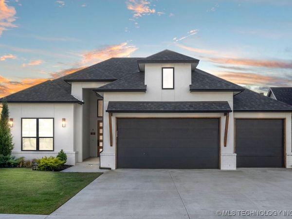 13722 S 20th Place E, Bixby, OK 74008