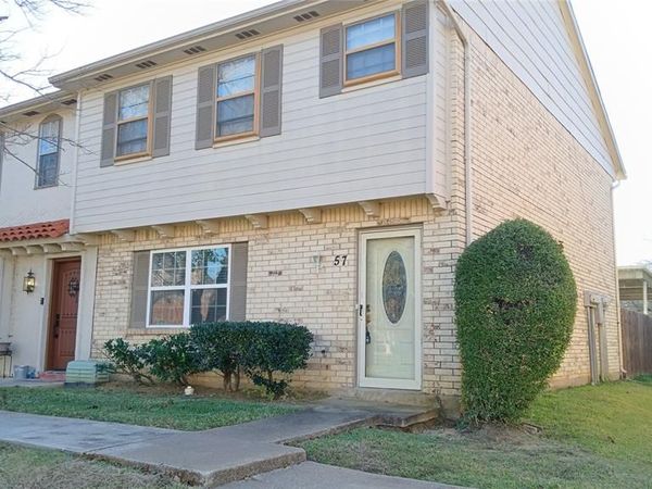 57 W Townhouse Lane, Unit 18, Grand Prairie, TX 75052
