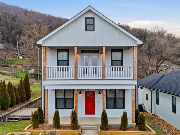 3819 Longview Drive, Chattanooga, TN 37409